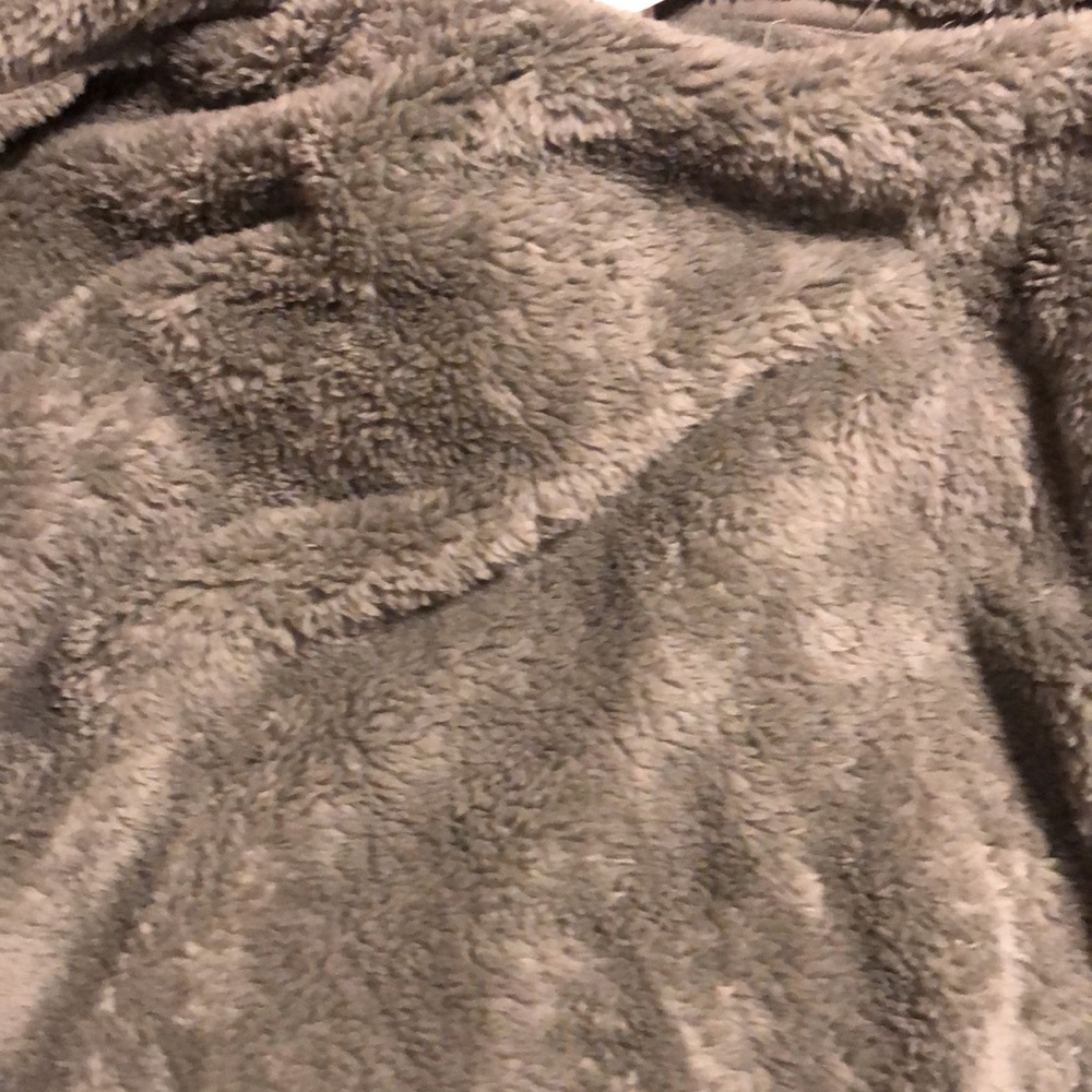 VS Pink Furry Hoodie(New) - Picture 8 of 11